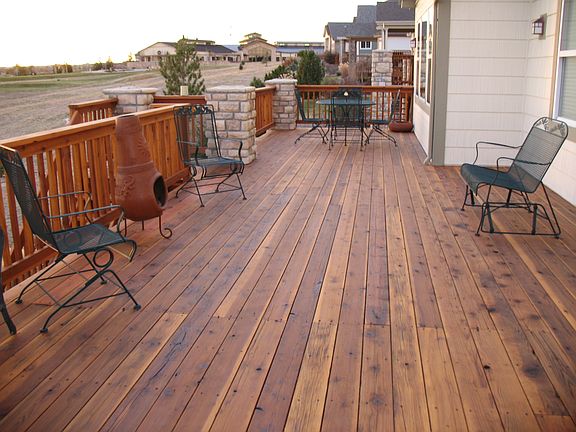 Deck and Clubhouse view