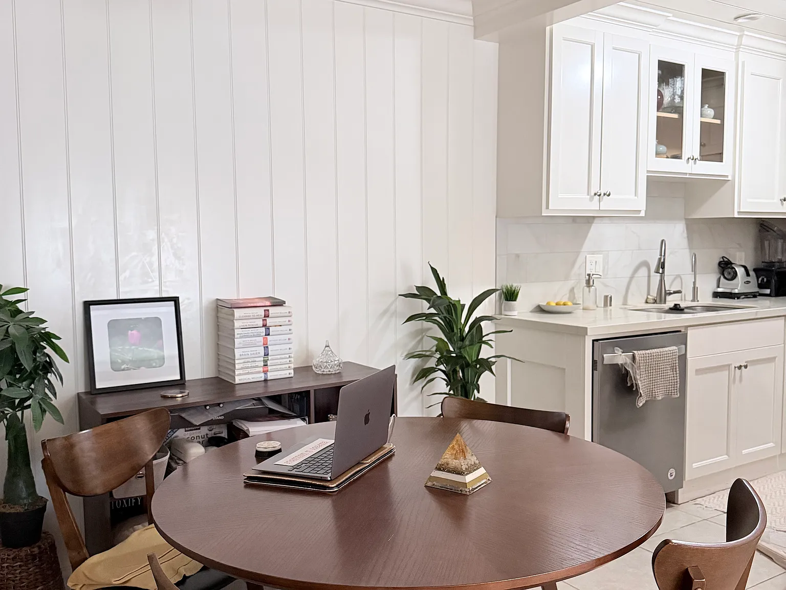 1 bed, 676 sqft, $2,325 — Photo 4