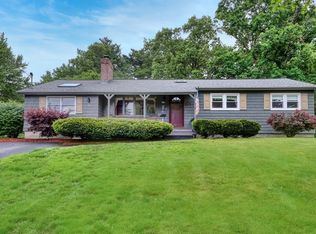 24 Harold St, Chelmsford, MA 01824