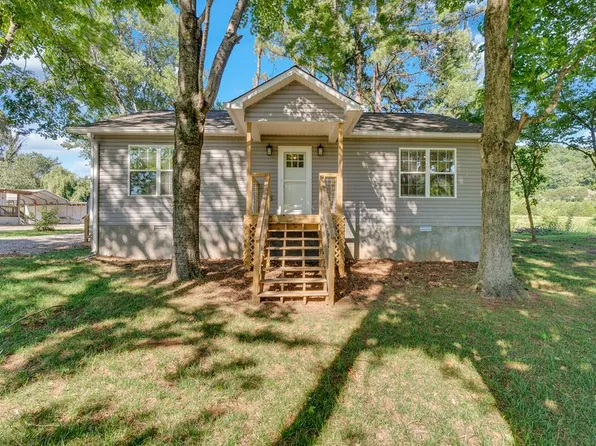 352 Janice Dr, Sparta, TN 38583