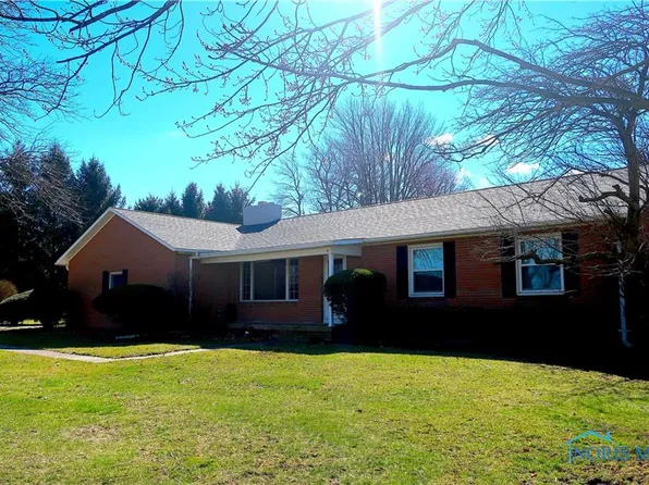 16309 Kellogg Rd, Bowling Green, OH 43402