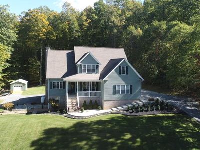 685 Forest Hills Dr, Pounding Mill, VA, 24637