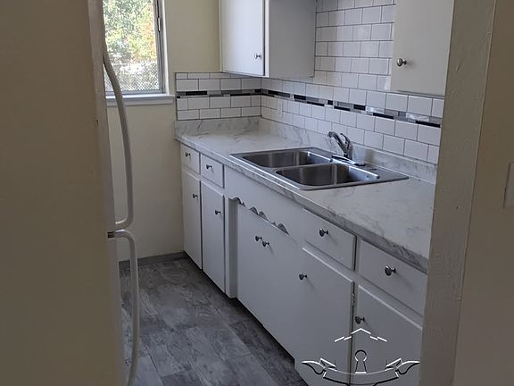 4th image of 110 Dorsey Dr #2