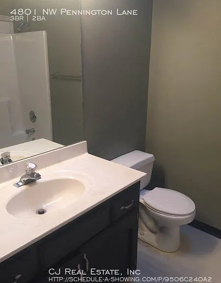 4801 NW Pennington Ln — Photo 2