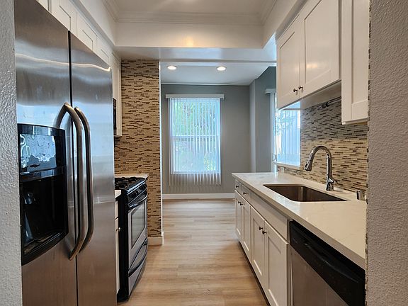 5th image of 8819 Harratt St APT 305