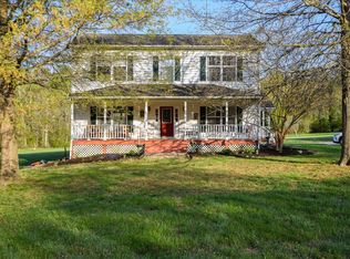 711 Coaling Rd, Troutville, VA 24175