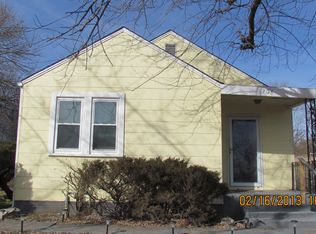 1208 E 25th St S, Independence, MO 64055