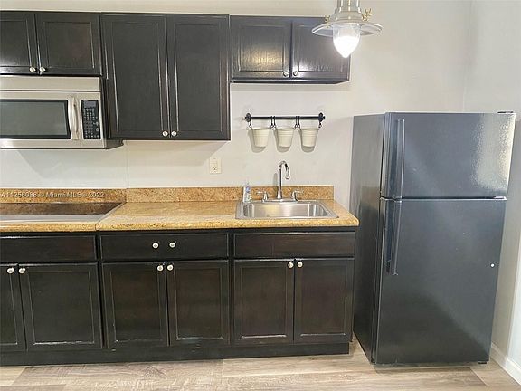 3rd image of 10903 N Kendall Dr APT 221