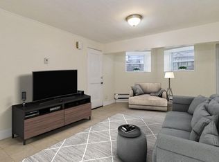 281 Tappan St #TI, Brookline, MA 02445