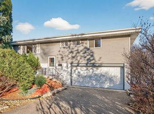 2241 Pennsylvania Ave S, Saint Louis Park, MN 55426