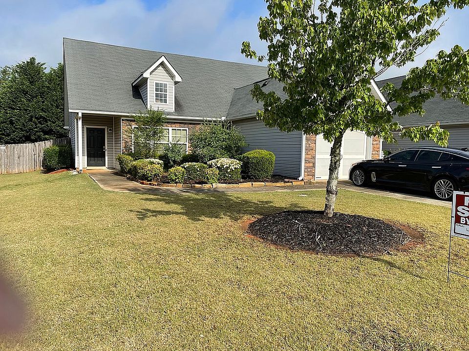 2nd image of 1005 City Park Dr