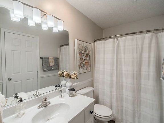 5th image of 101 Shore Lake Dr #111M