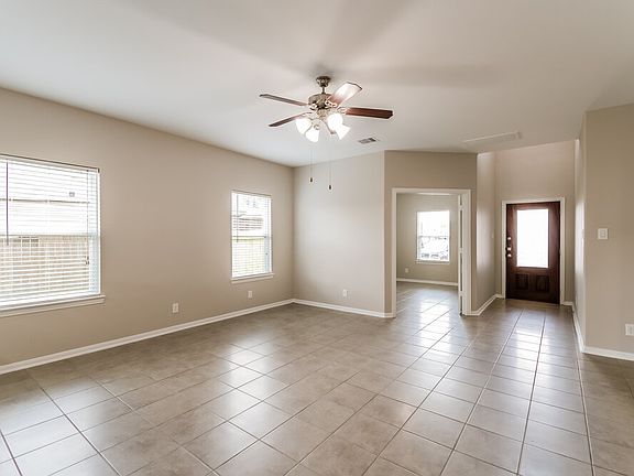 4th image of 323 Ginseng Ln
