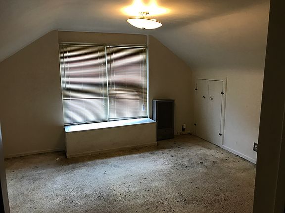 Upstairs bedroom #3