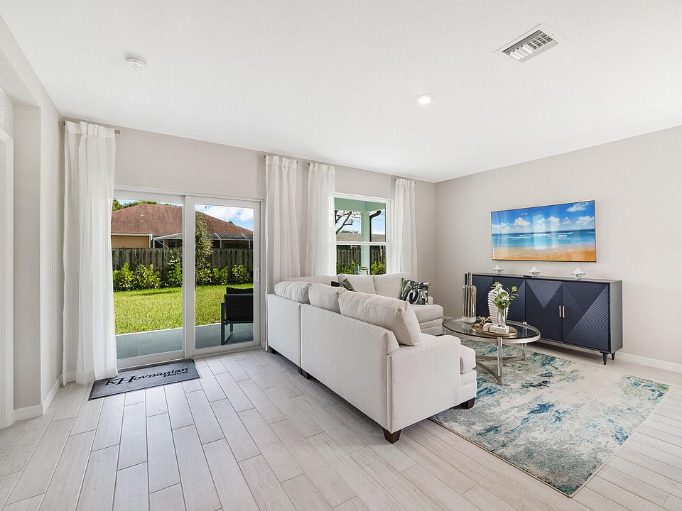 1st image of 1126 SW Sudder Avenue #158