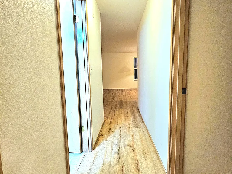 3435 Burke Ave N #202 — Photo 7