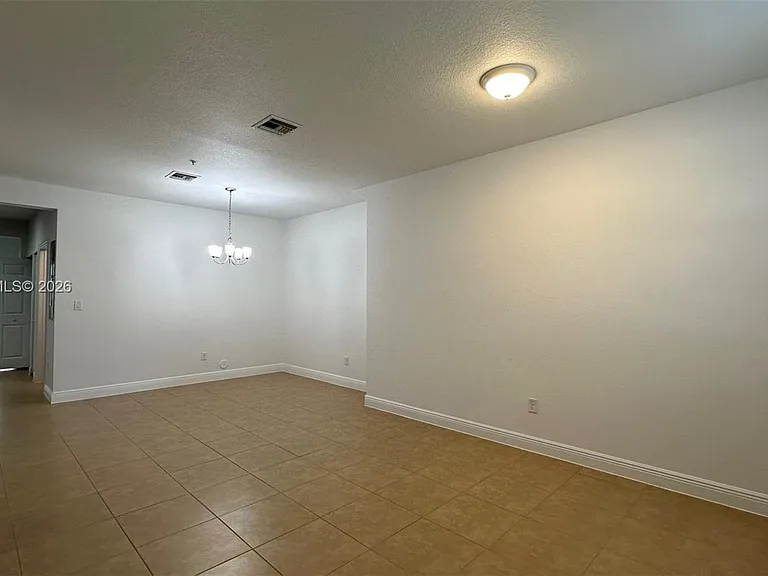 966 SW 147th Ave #2604 — Photo 2