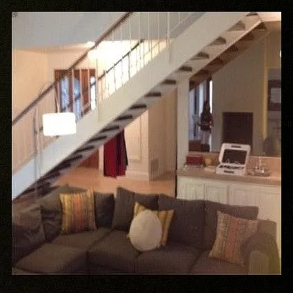 4 bed, 2737 sqft, $4,250 — Photo 4