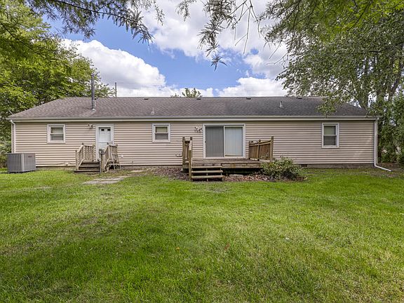 4th image of 20300 Inkster Rd