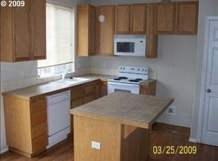 19127 SW Fernshire Ln, Aloha, OR 97003