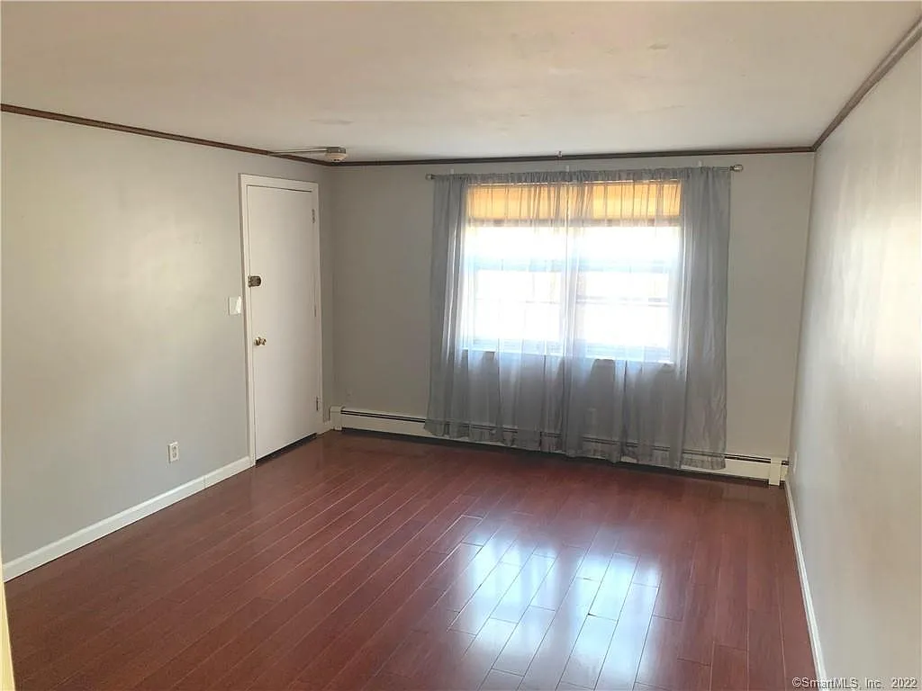 100 Upton St — Photo 3