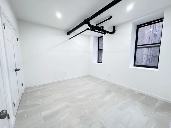 638 West 160th Street image 9 of 12