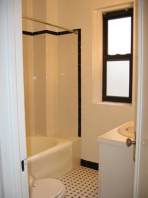 Rented by City Connections Realty | media 22