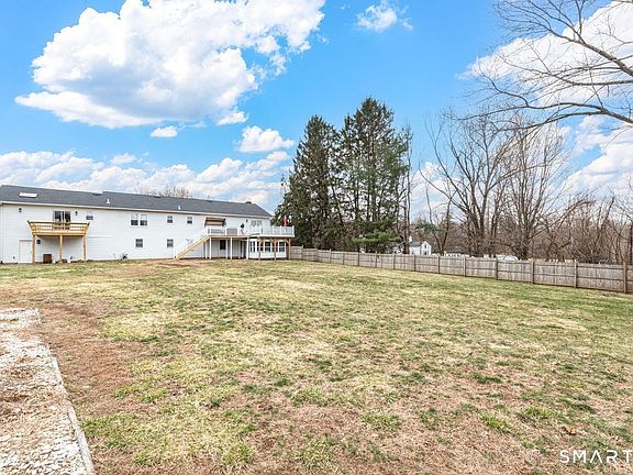 3rd image of 136 Broad Brook Road