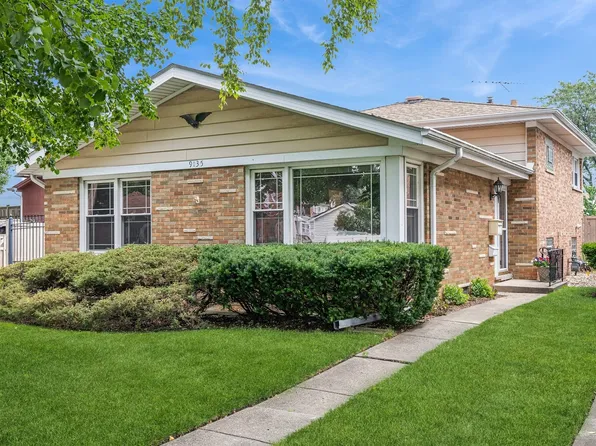 9135 Parkside Ave, Morton Grove, IL 60053