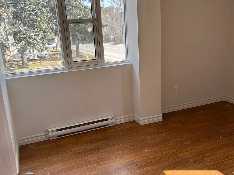 229 Edmund St #102 — Photo 4