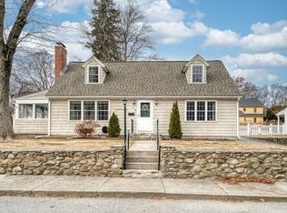 41 Brook St, Northbridge, MA 01534
