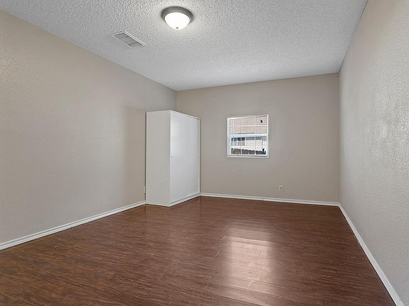 5th image of 8888 Teaberry Dr