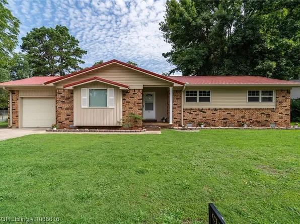 201 S 21st Ter, Fort Smith, AR 72908
