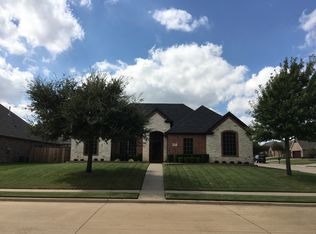 802 Bent Wood Ln, Cleburne, TX 76033