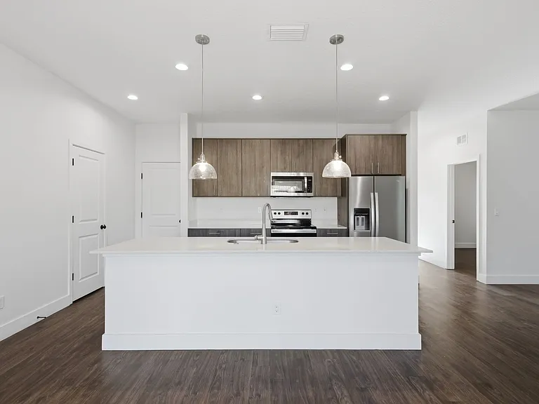 3227 Halsey Ave SE — Photo 22