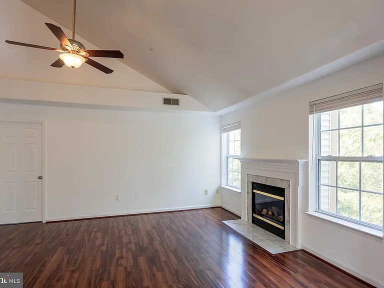 5958 Founders Hill Dr #301 — Photo 6
