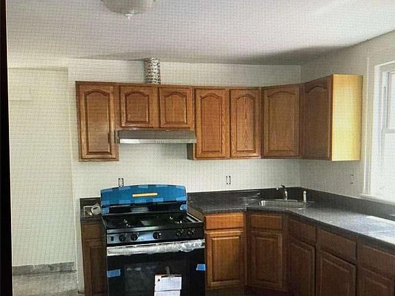 2nd image of 43-35 163rd St Floor 2
