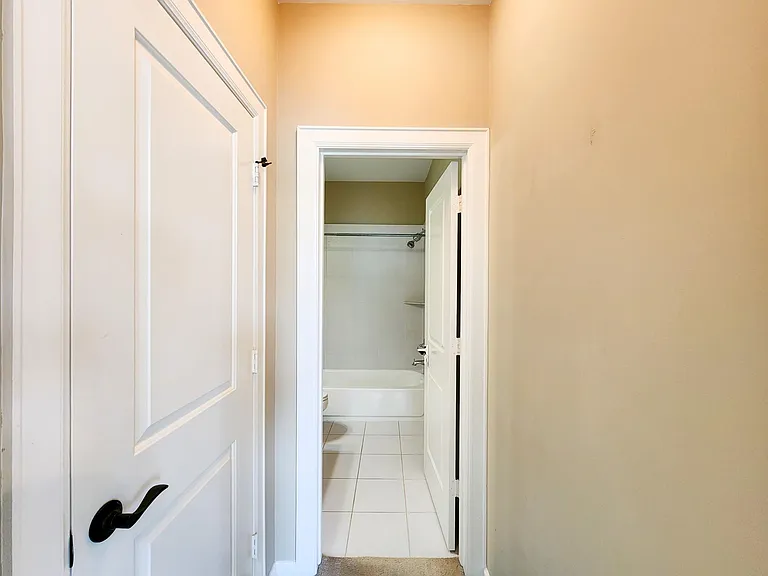 219 W 27th St #K — Photo 25