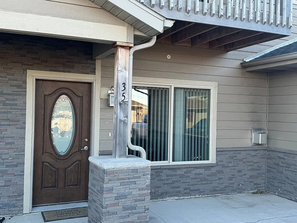 3506 33rd Ave W #35