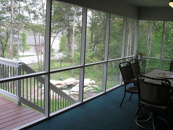 Screened-in porch