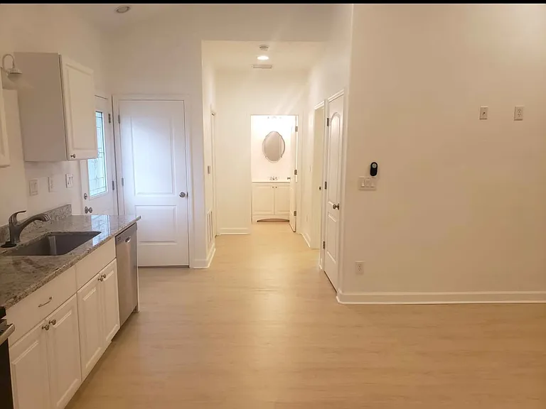 4101 Poe Pl — Photo 2