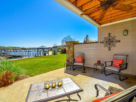 5th image of 103 Harbor Pl