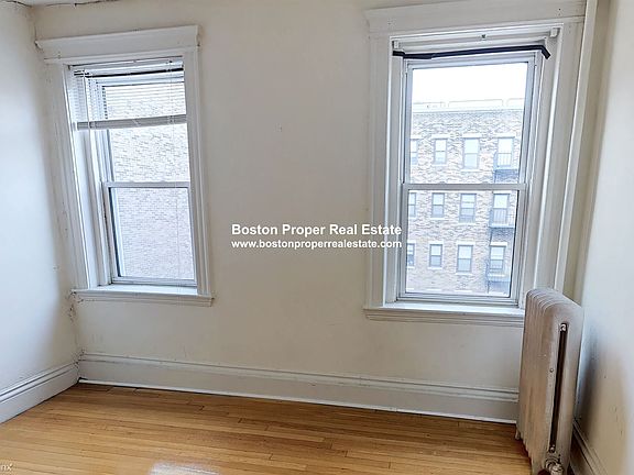 106 Queensberry St. #10 Boston - Fenway Unit Photo 4