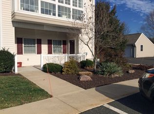 2461 E High St APT K106, Pottstown, PA 19464