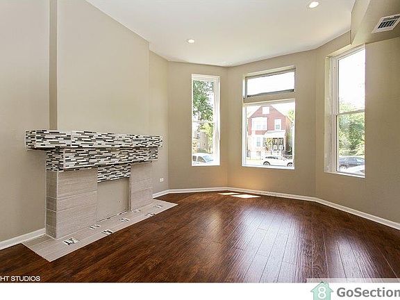2nd image of 6427 S Saint Lawrence Ave #2