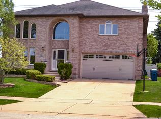 1391 Lilac Ln, Addison, IL 60101