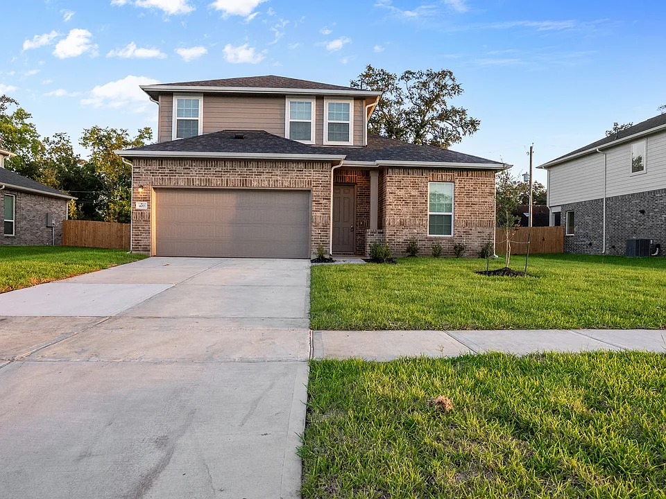 407 Magnolia Ln