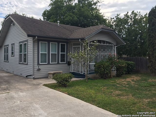 1st image of 1606 W Ashby Pl