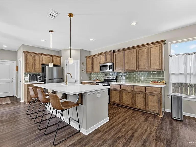 14106 Boykin Creek Rd — Photo 3