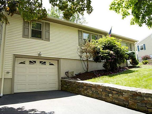 2nd image of 16 Forest Hill Dr